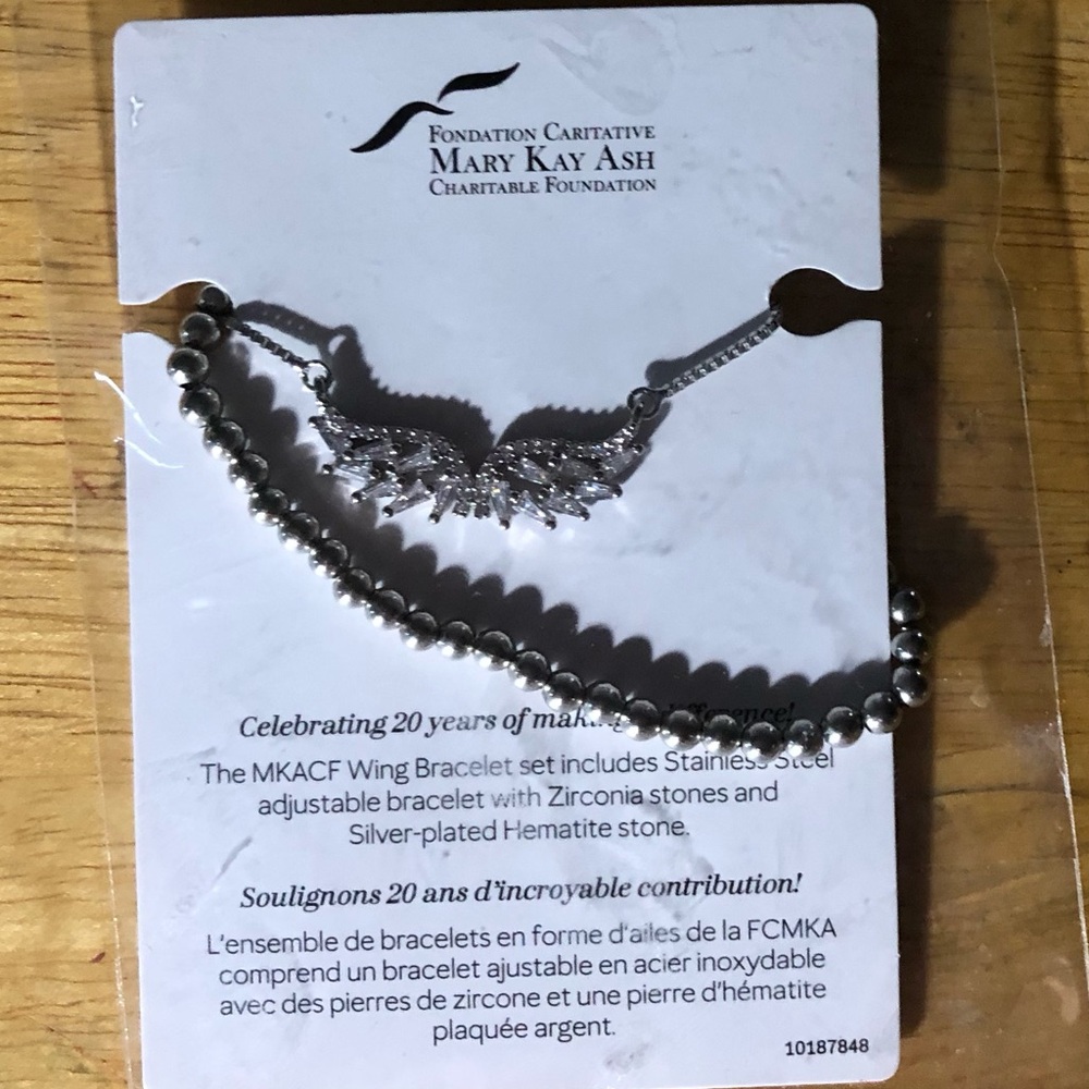 Mary Kay Silver Hematite Wing Bracelet